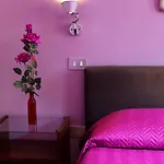 Basilica Square 3*