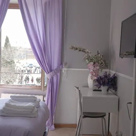 Basilica Square روما